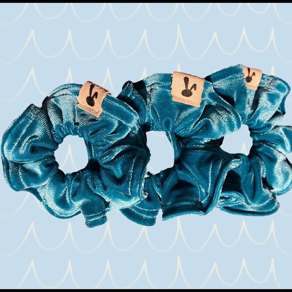 SMALL Aqua velvet scrunchies